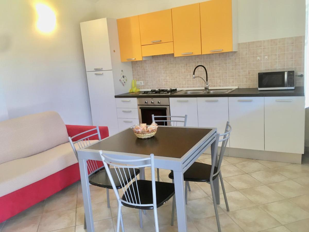 Residence S'Oggiastrone Танаунелла Екстер'єр фото