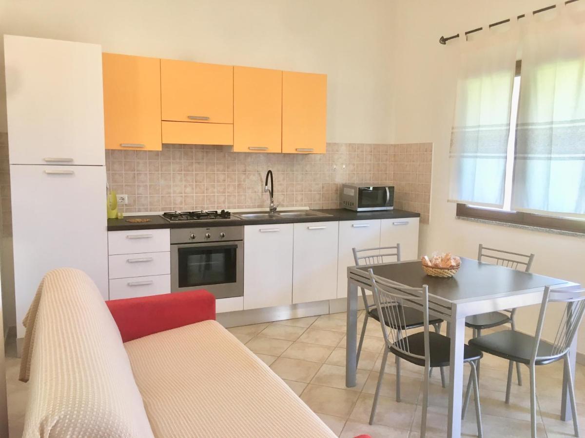 Residence S'Oggiastrone Танаунелла Екстер'єр фото